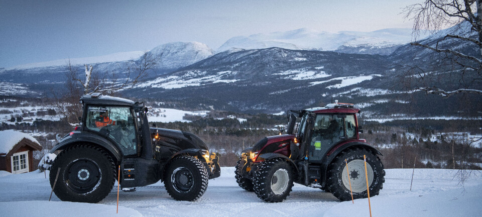 Valtra N og Valtra T i duell: Firesylindra mot sekssylindra