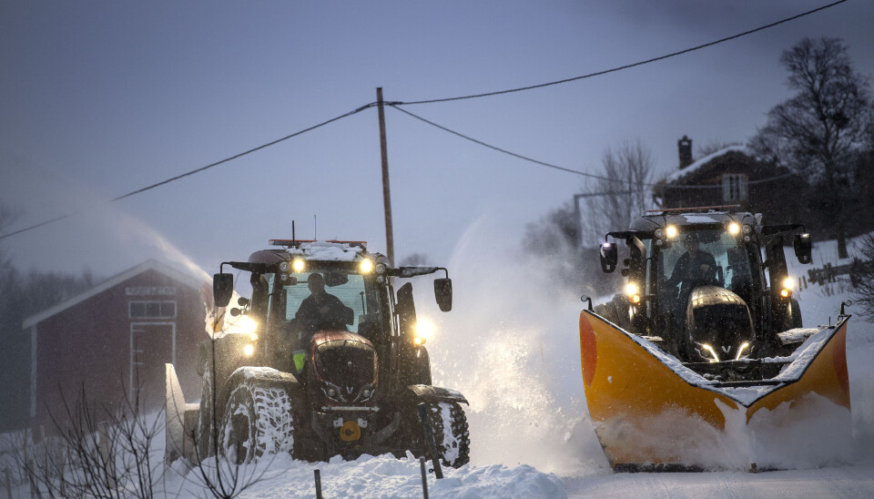 Med 40 nyregistreringer i september, har Valtra nesten dobbelt så mange som markedsleder John Deere. Valtra N175 med snøfreser og Valtra T175 med snøskjær i test på Oppdal