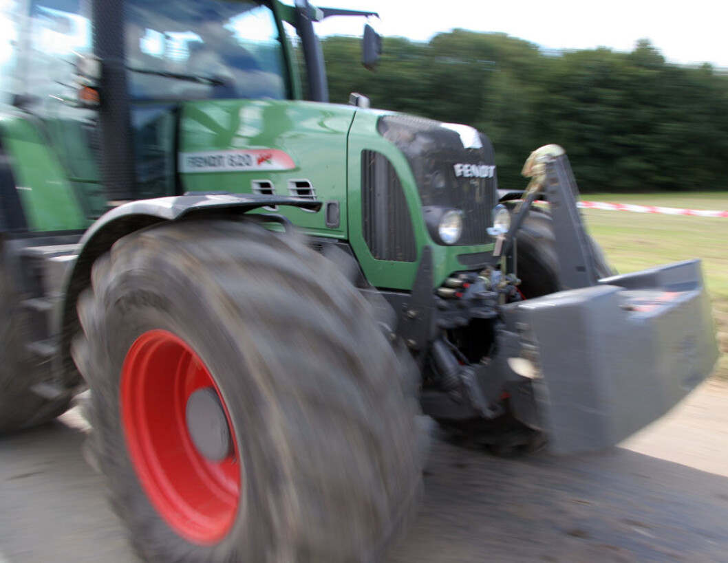 fendt 820 fart uskarp q fendt 820 fart uskarp q