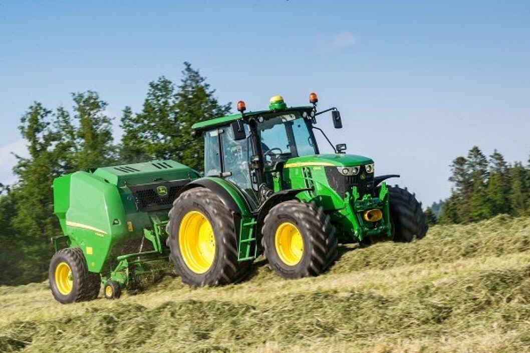 John Deere 6110RC F440M John Deere 6110RC F440M