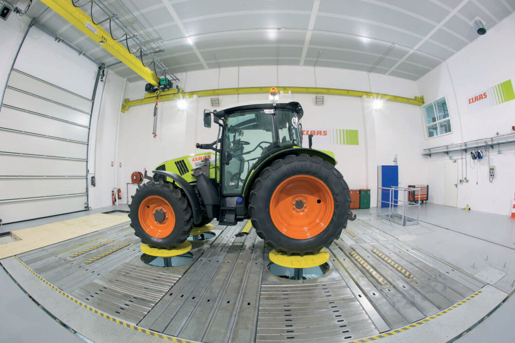 Testbenk_Claas_Trangé_1 Testbenk_Claas_Trangé_1