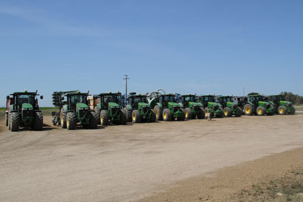 John Deere 7R_01.jpg John Deere 7R_01.jpg