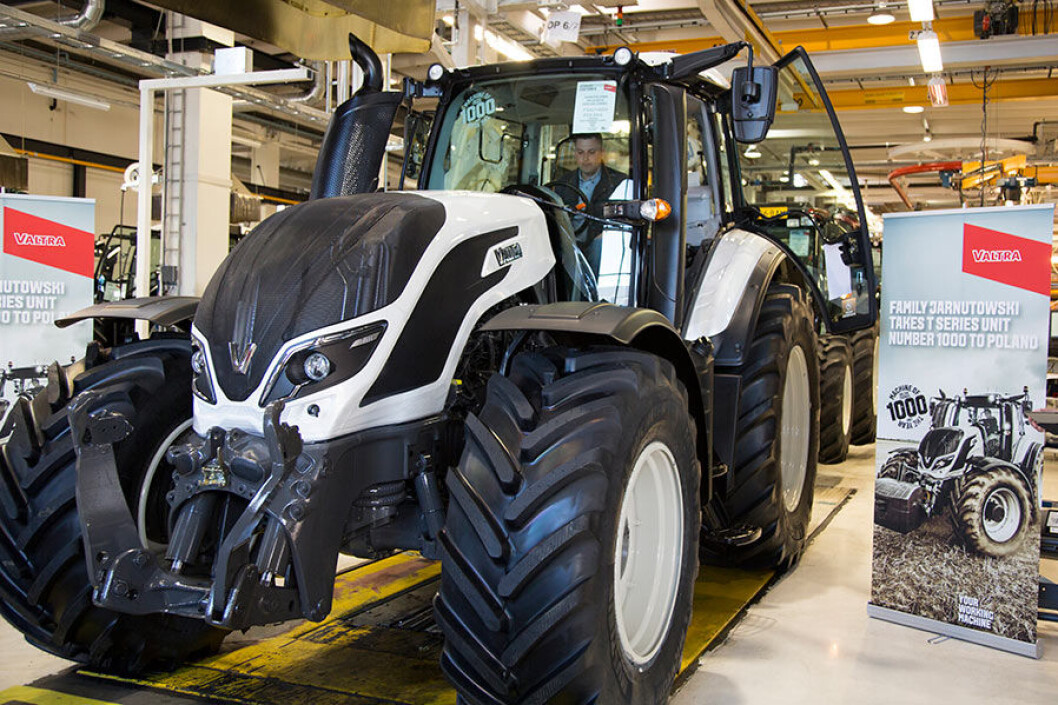 Valtra T144 1000 (2) Valtra T144 1000 (2)