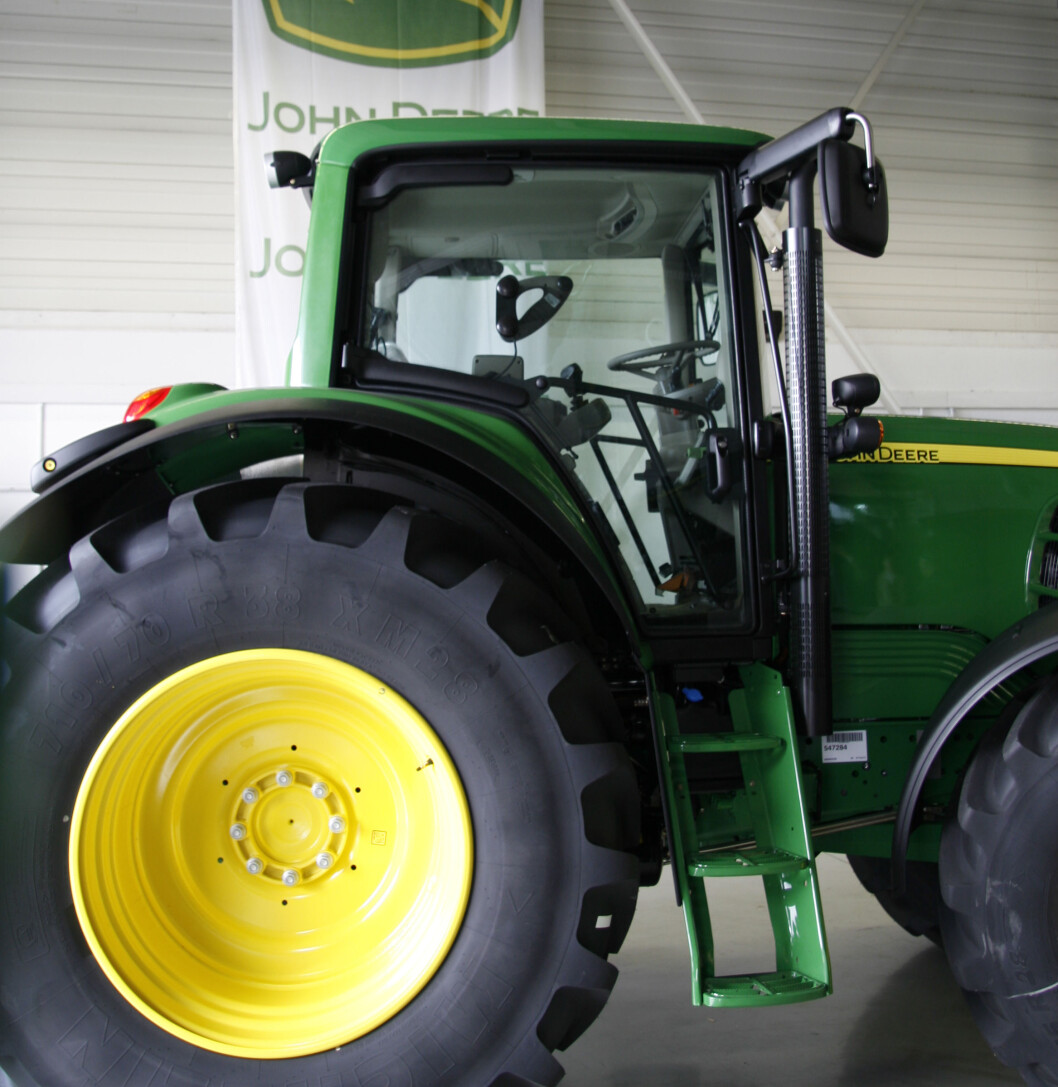 JD 7530E Premium_03 JD 7530E Premium_03