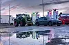 Elektrisk traktor på ladestasjon