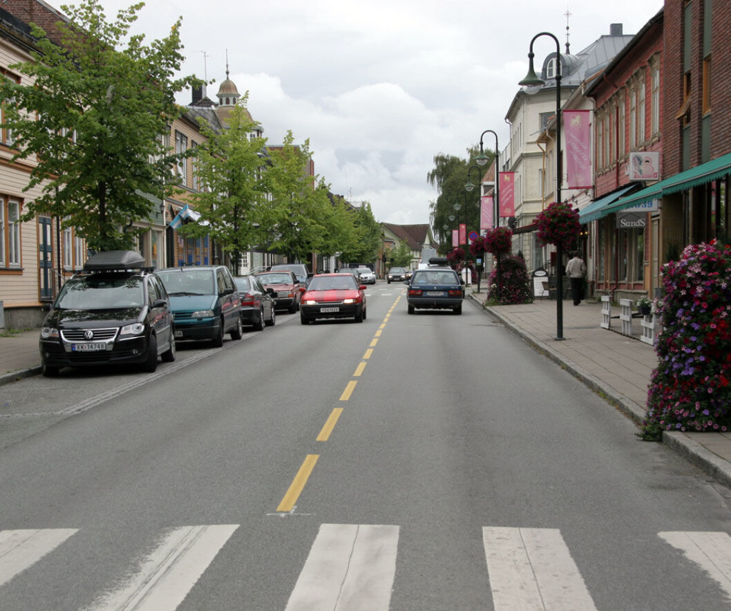 For å redusere faren for ulykker, mener Statens Vegvesen det er best at all landbrukstrafikken sluses gjennom Levanger sentrum. For å redusere faren for ulykker, mener Statens Vegvesen det er best at all landbrukstrafikken sluses gjennom Levanger sentrum.