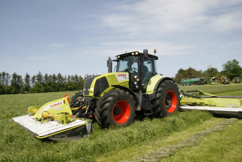 Claas Axion Butterfly_1