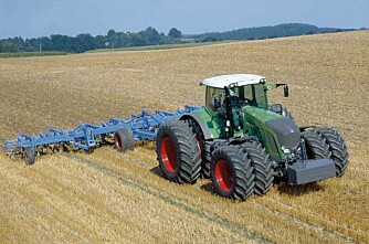 Svenske traktorer blir større og større