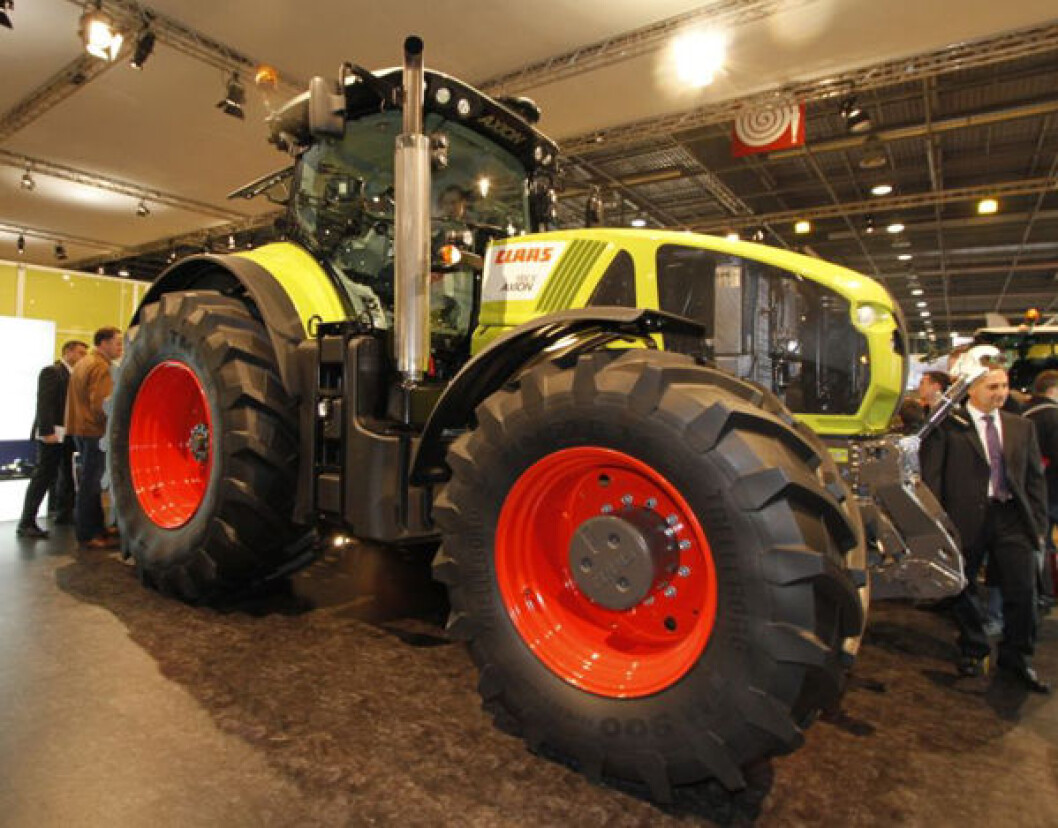 Claas Axion 900 01 Claas Axion 900 01