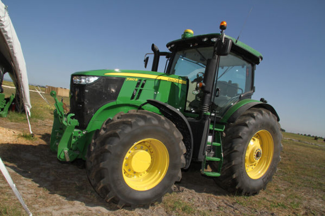 JD 7210R_01 JD 7210R_01