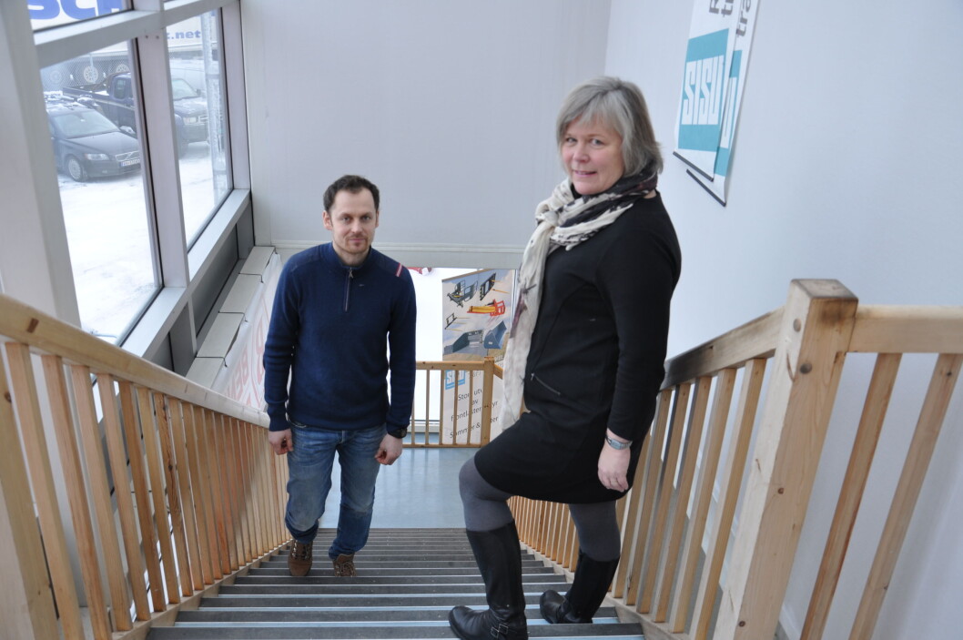 Kenneth Rønnestad og Birgitte Hegna. (Jørgen Thingelstad var ikke til stede da bildet ble tatt.). Kenneth Rønnestad og Birgitte Hegna. (Jørgen Thingelstad var ikke til stede da bildet ble tatt.).