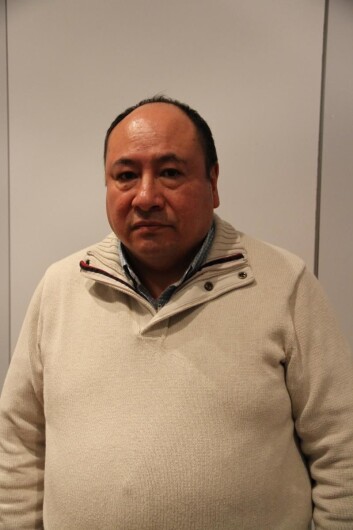 Richardo Holgado, nematodeekspert ved NIBIO har vært i Kenya for fortelle hvordan man kan identifisere nematoden. Richardo Holgado, nematodeekspert ved NIBIO har vært i Kenya for fortelle hvordan man kan identifisere nematoden.
