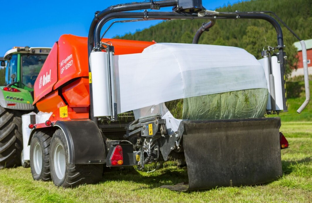 Både rundballeplast og breiplast har blitt dyrere det siste året. Både rundballeplast og breiplast har blitt dyrere det siste året.