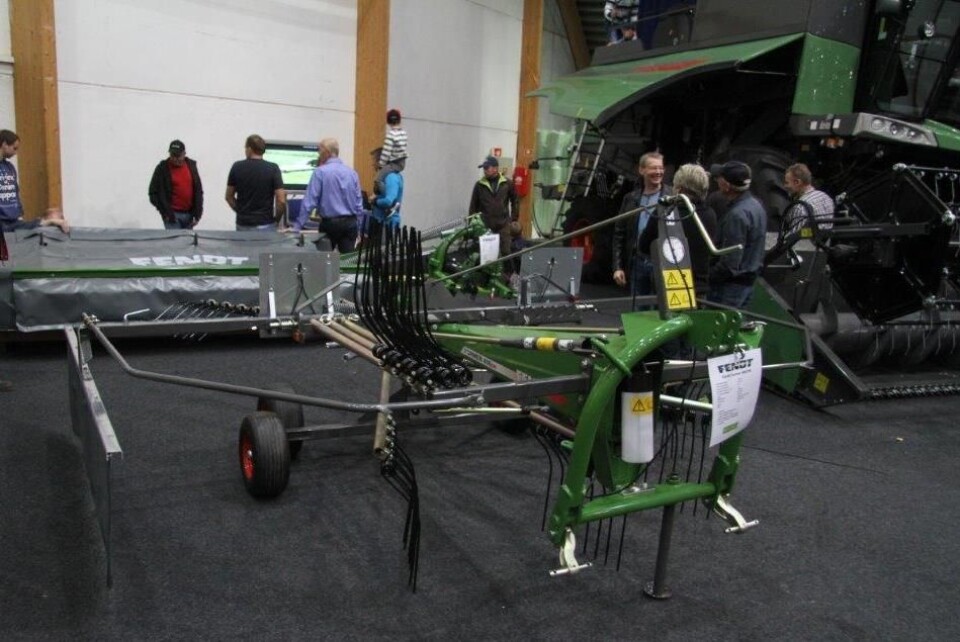 Agco-produkter: Både tysk grasutstyr og italienske treskere med Fendt-logo.