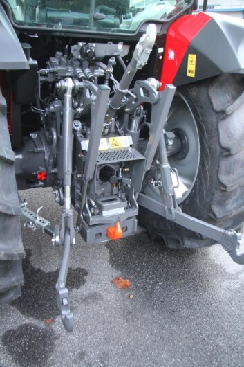 Ein ny krok gjer MF 4600 heilt klar for norske kundar. Ein ny krok gjer MF 4600 heilt klar for norske kundar. 