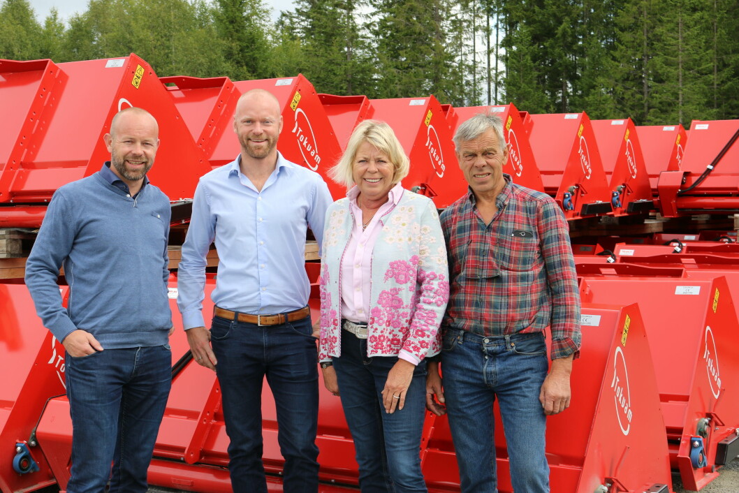 Leif Holst-Liæker (nr. to fra venstre) er ny styreleder i Tokvam. Foto: Tokvam