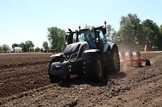 Valtra Versu T254 er Tractor of the Year
