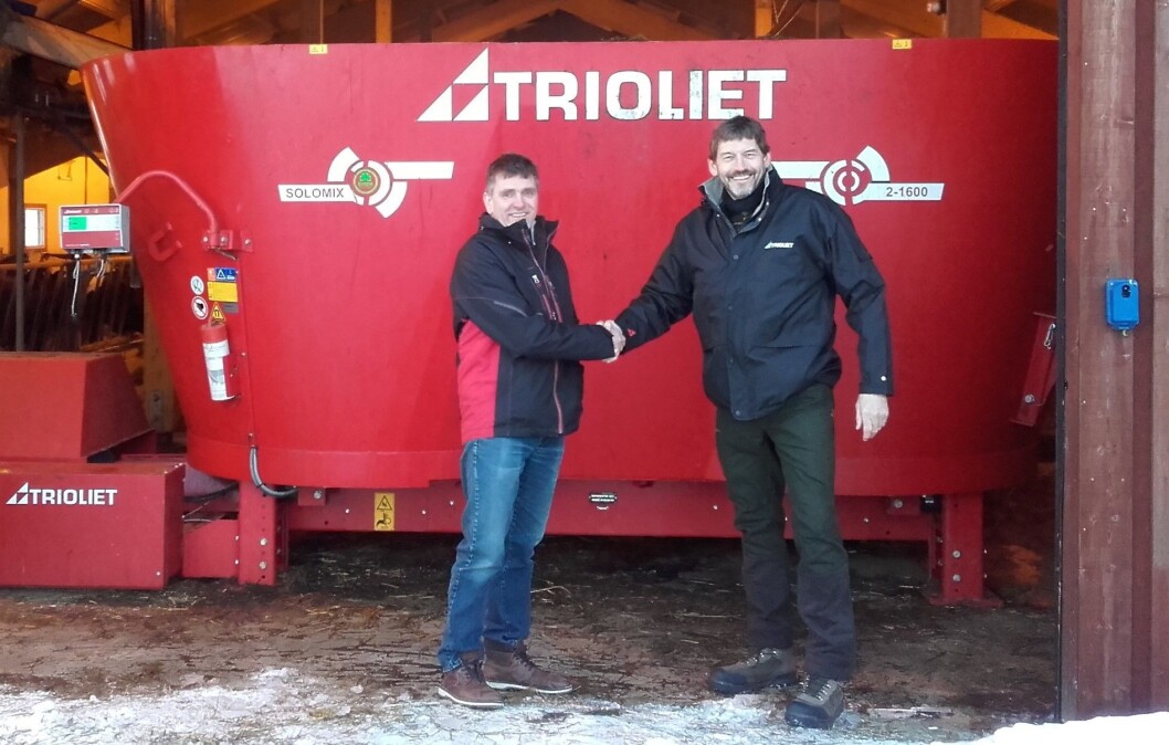Godkalven og Stenderup har inngått avtale om service av Trioliet fullfôrvogner. Godkalven og Stenderup har inngått avtale om service av Trioliet fullfôrvogner.