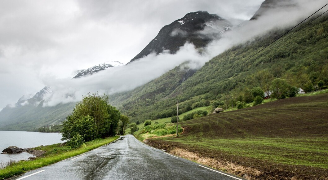 Du gjør lurt i å sko deg for regnværsdagene. Foto: Colourbox Du gjør lurt i å sko deg for regnværsdagene. Foto: Colourbox