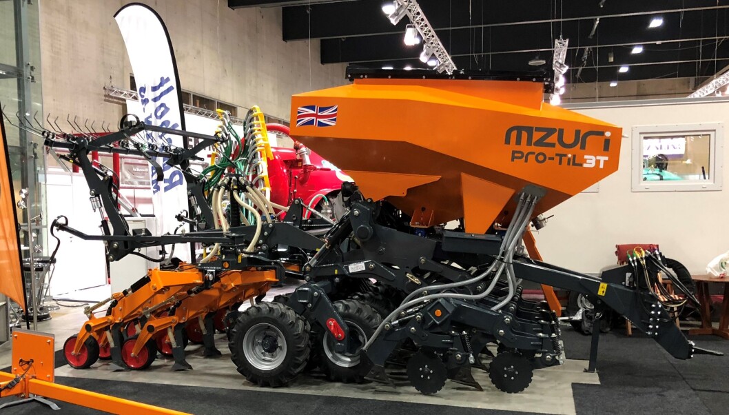 Røsholt maskin solgte tre Mzuri stripesåmaskiner på Agroteknikk 2018. Røsholt maskin solgte tre Mzuri stripesåmaskiner på Agroteknikk 2018.