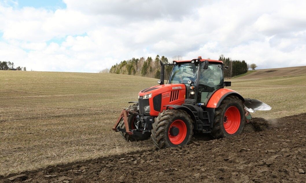Kubota - og Svenningsens - har noen turbulente år bak seg. Kubota - og Svenningsens - har noen turbulente år bak seg.