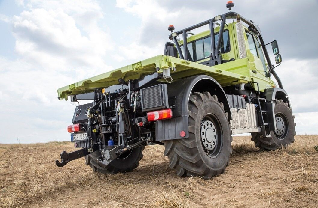 Unimog kan nå bli et alternativ for deg som har traktorlappen. Unimog kan nå bli et alternativ for deg som har traktorlappen.