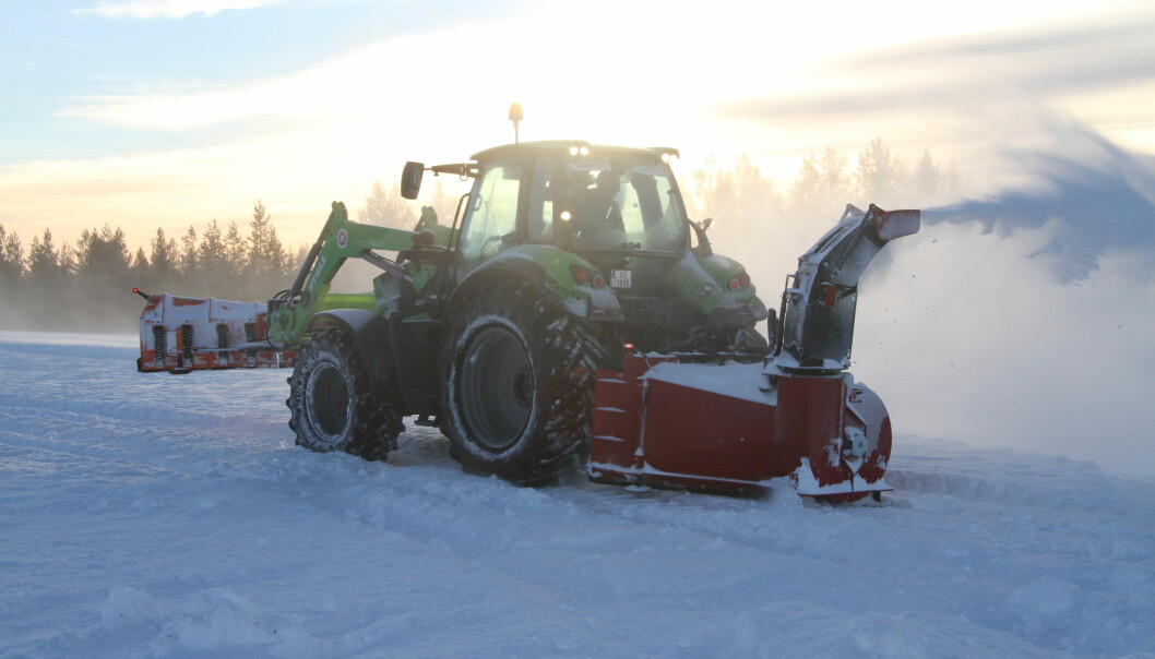 A-K maskiner har vært eneforhandler av Igland snøfresere.
