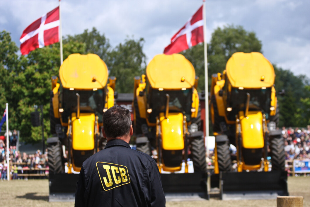 Også når det gjelder salg av større traktorer kommer danskene til kort. Foto: colourbox.com Også når det gjelder salg av større traktorer kommer danskene til kort. Foto: colourbox.com