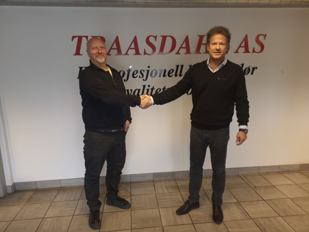 Bjørn Traasdahl og Erik Grefberg. Foto: A-K Maskiner Bjørn Traasdahl og Erik Grefberg. Foto: A-K Maskiner