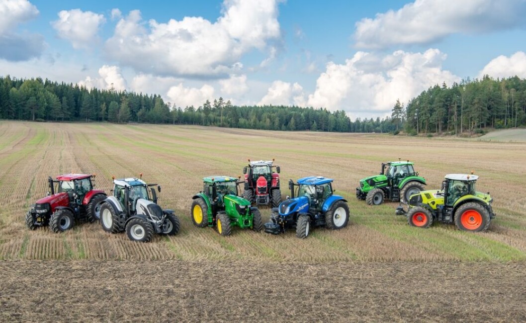 I Traktoroversikten.no finner du mange tusen traktorer, inkludert nesten 600 nye for 2020. I Traktoroversikten.no finner du mange tusen traktorer, inkludert nesten 600 nye for 2020.