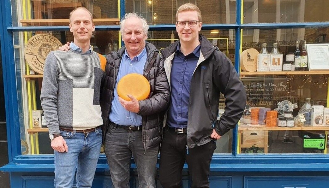 Jørn Hafslund med Fanaosten i møte med spesialitetsbutikken Buchanans Cheesemonger i London. Jørn Hafslund med Fanaosten i møte med spesialitetsbutikken Buchanans Cheesemonger i London.