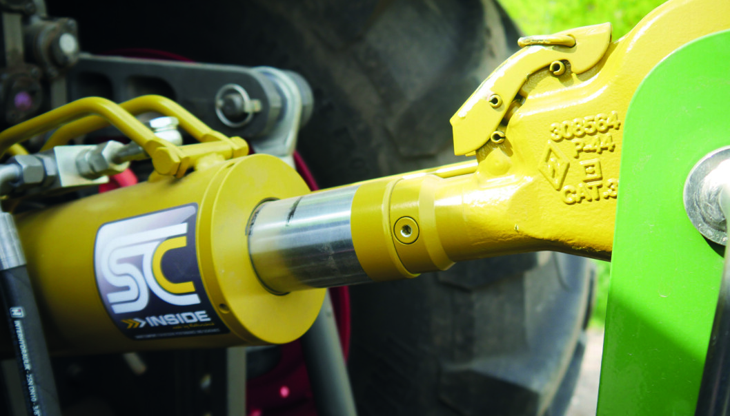Walterscheid hydraulisk toppstag med integrert demping. Walterscheid hydraulisk toppstag med integrert demping.