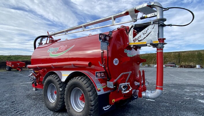 Den nye lasteroboten har bare halve vekta ifølge Slurry Kat Den nye lasteroboten har bare halve vekta ifølge Slurry Kat