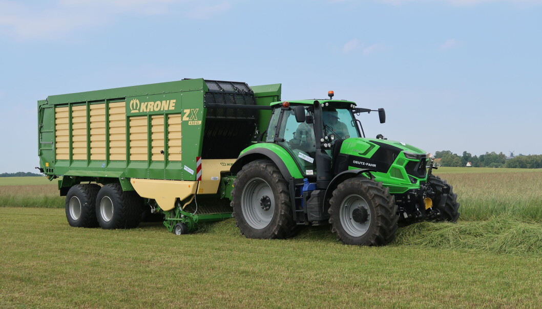 Ålgård Landbrukssenter skal selge grasutstyr fra Krone. Ålgård Landbrukssenter skal selge grasutstyr fra Krone.