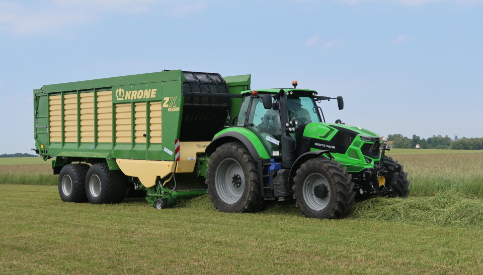 Ålgård Landbrukssenter skal selge grasutstyr fra Krone. Ålgård Landbrukssenter skal selge grasutstyr fra Krone.
