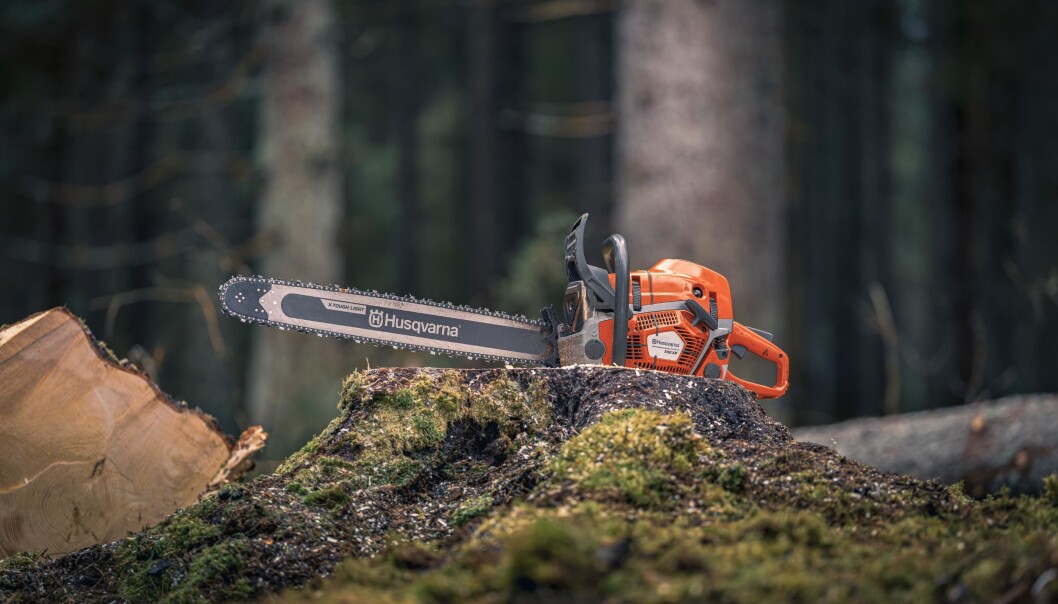 592 XPG er en del av den nye generasjonen motorsager fra Husqvarna. G står for at saga har oppvarmet håndtak. 592 XPG er en del av den nye generasjonen motorsager fra Husqvarna. G står for at saga har oppvarmet håndtak.