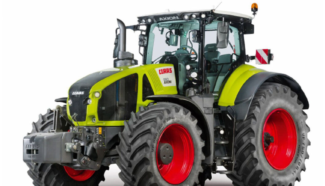 Danish Agro samler alle eggene i en kurv Danish Agro samler alle eggene i en kurv