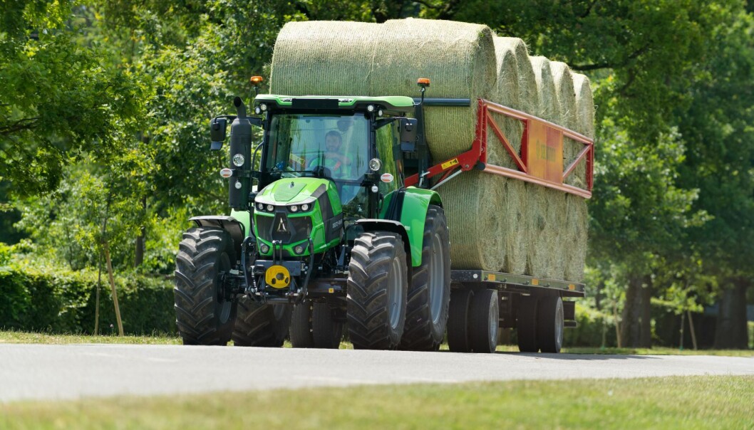 DeutZ-Fahr kan nå tilby en allrounder med 50 km/t topphastighet. DeutZ-Fahr kan nå tilby en allrounder med 50 km/t topphastighet.