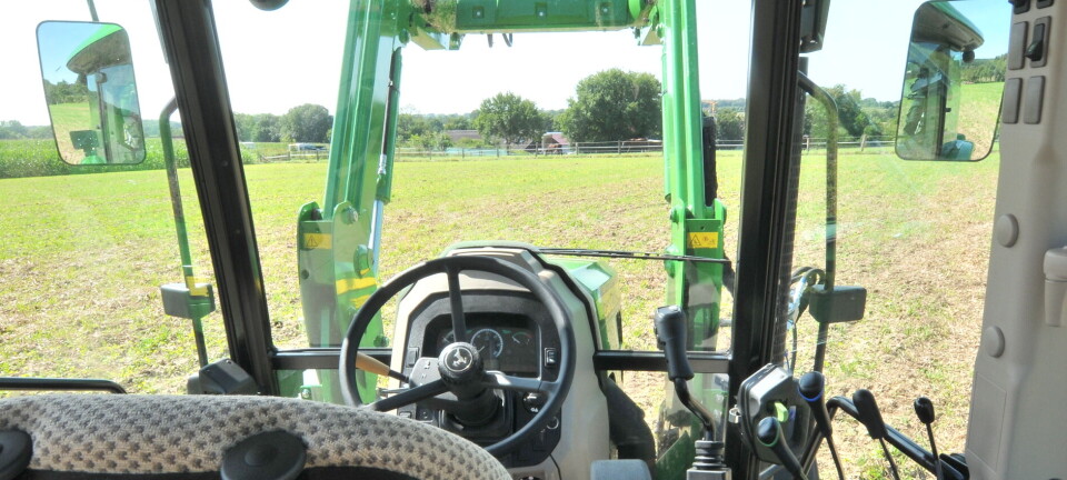 John Deere 5075E:Stille og behagelig