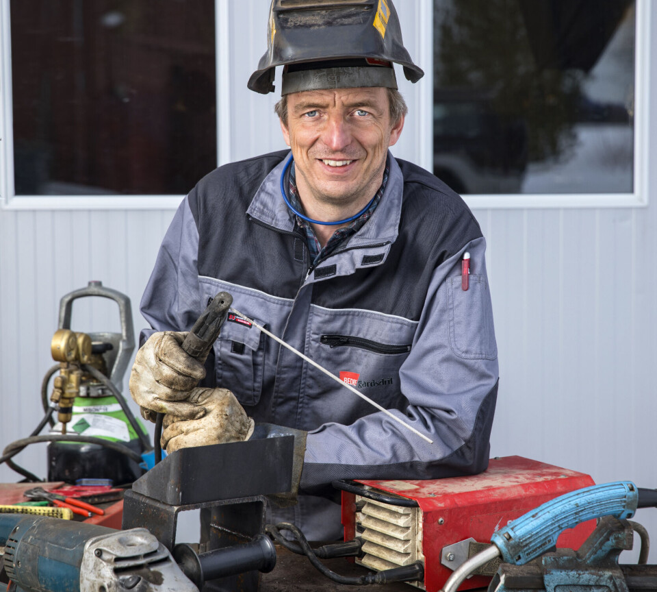 Alt om vedlikehold av traktor, maskiner og redskap