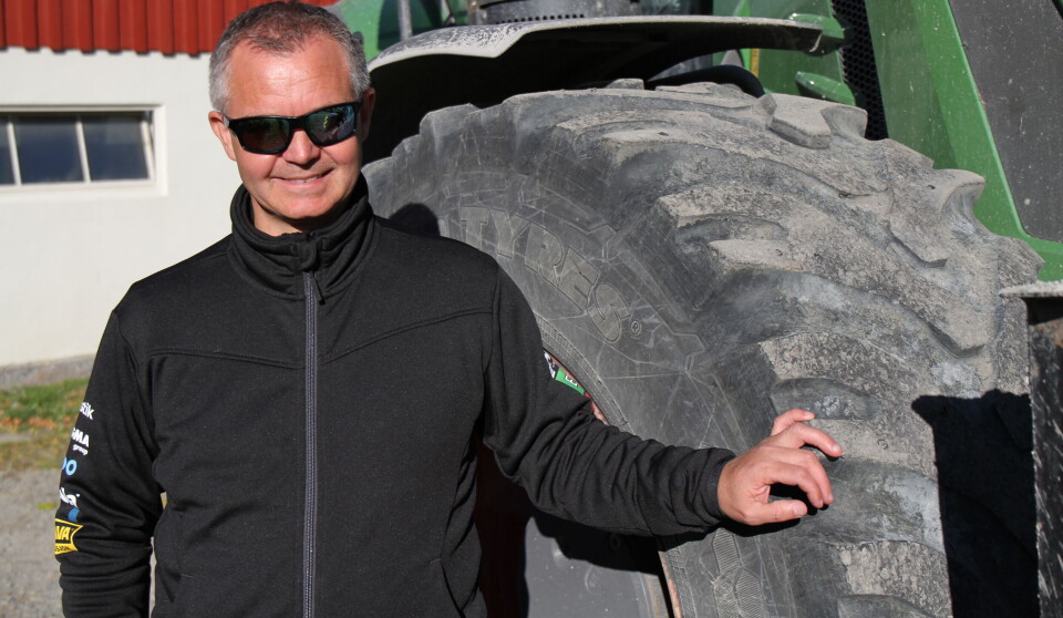Han har kjørt 3000 timer med Tractor King - dette er erfaringene han har gjort seg