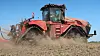 Case IH Quadtrac 715 fra siden